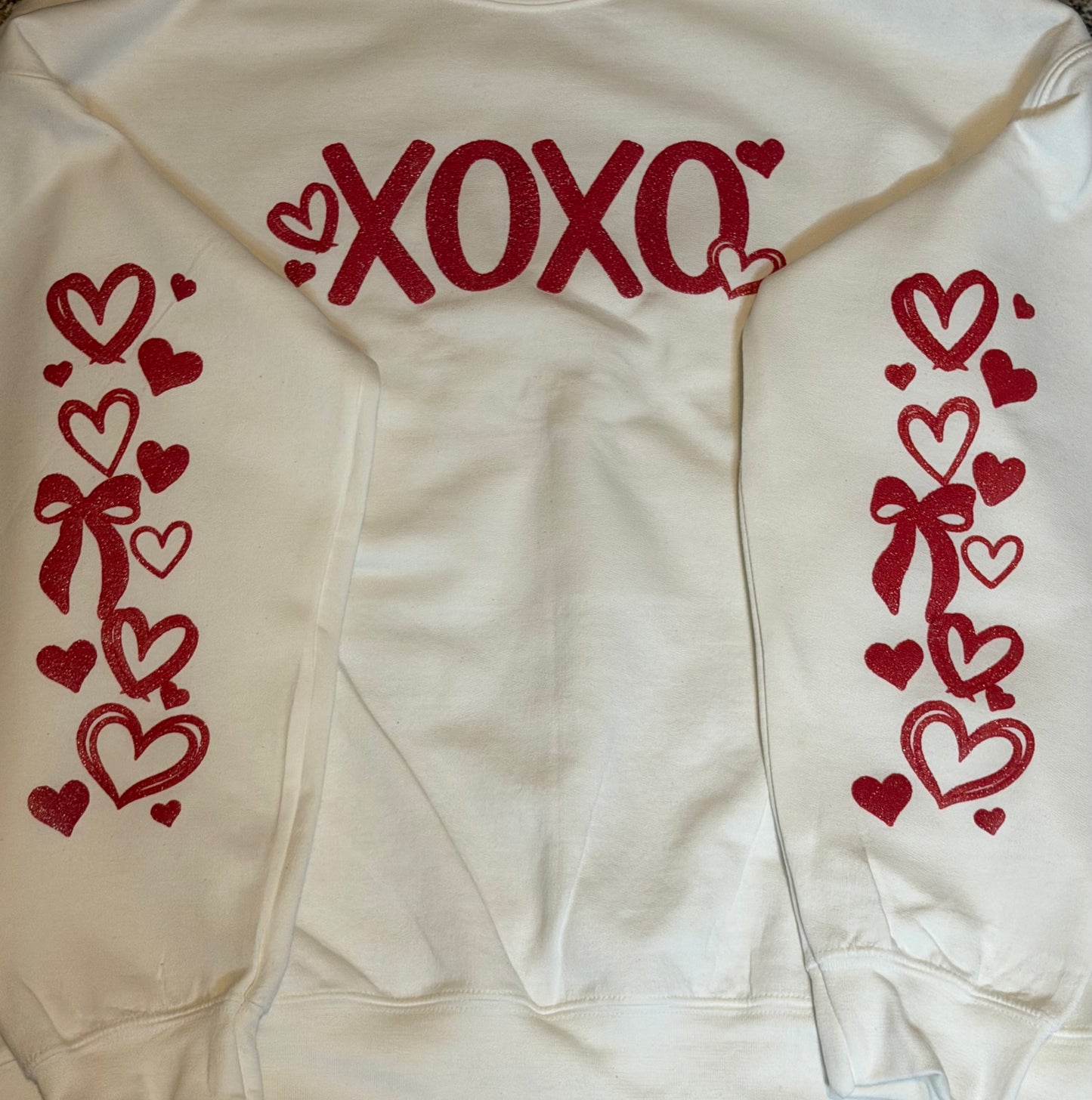 XOXO Glitter Puff Sweatshirt (with 2 sleeves)