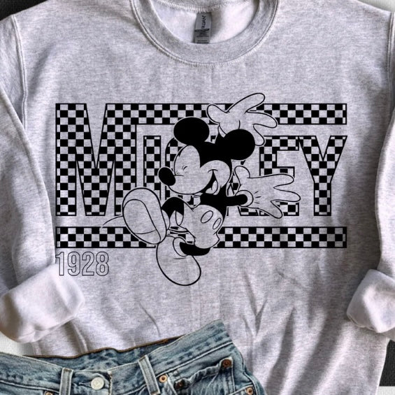 Unisex checkered graphic t-shirt